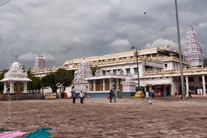 Central temple courtyard, with the western entrance on the far left.